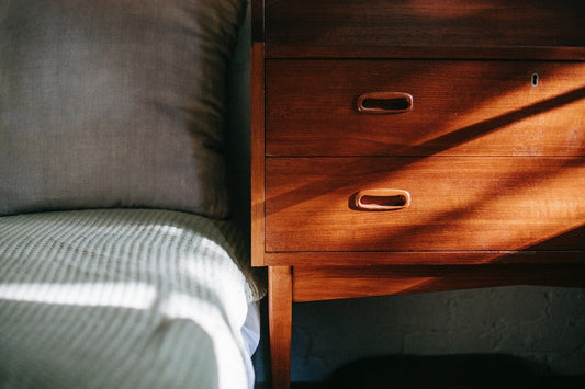 Brown Furniture Blues: Finding the Perfect Curtain Match