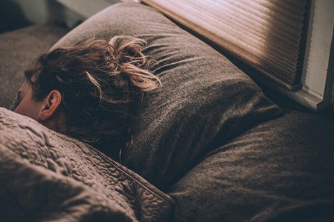 5 Ways to Get a Good Night's Sleep After a Tummy Tuck or BBL