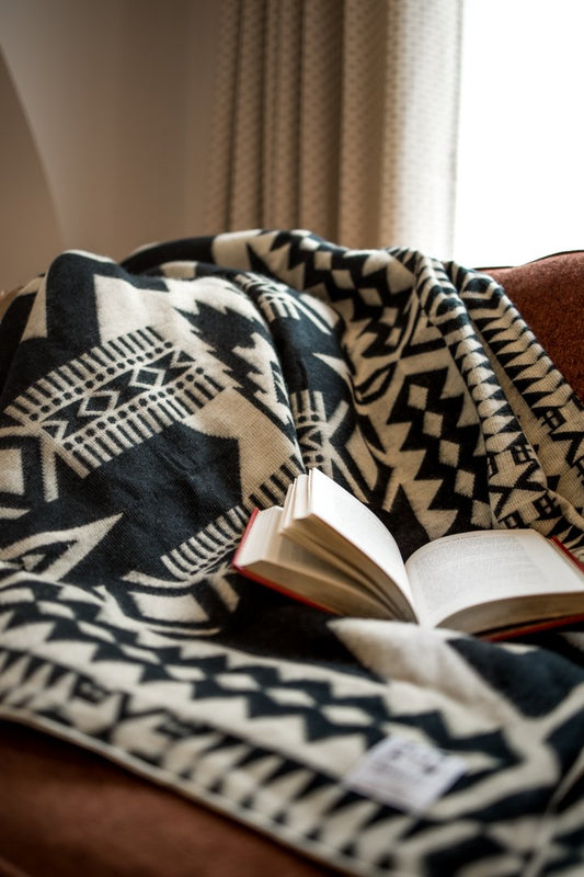 Awa Blanket - Natural / Black | Queen Size, 100% Recycled Acrylic