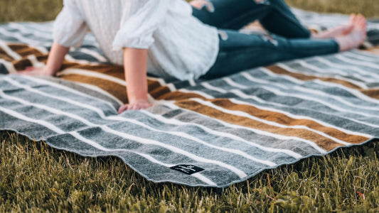 Caminante Blanket - Earth | Cozy Queen-Size Recycled Acrylic Throw