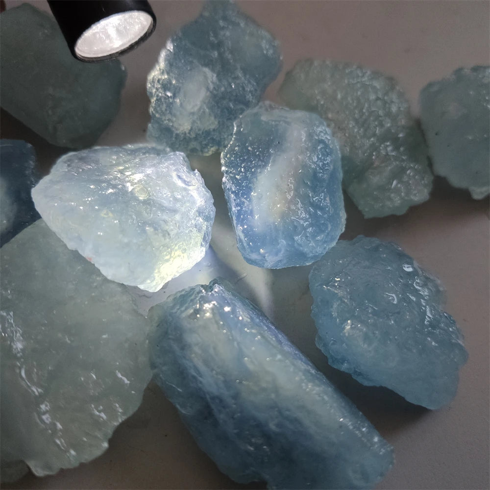Natural Decor Aquamarine Quartz Beryl Gemstone Crystal Stone Mineral