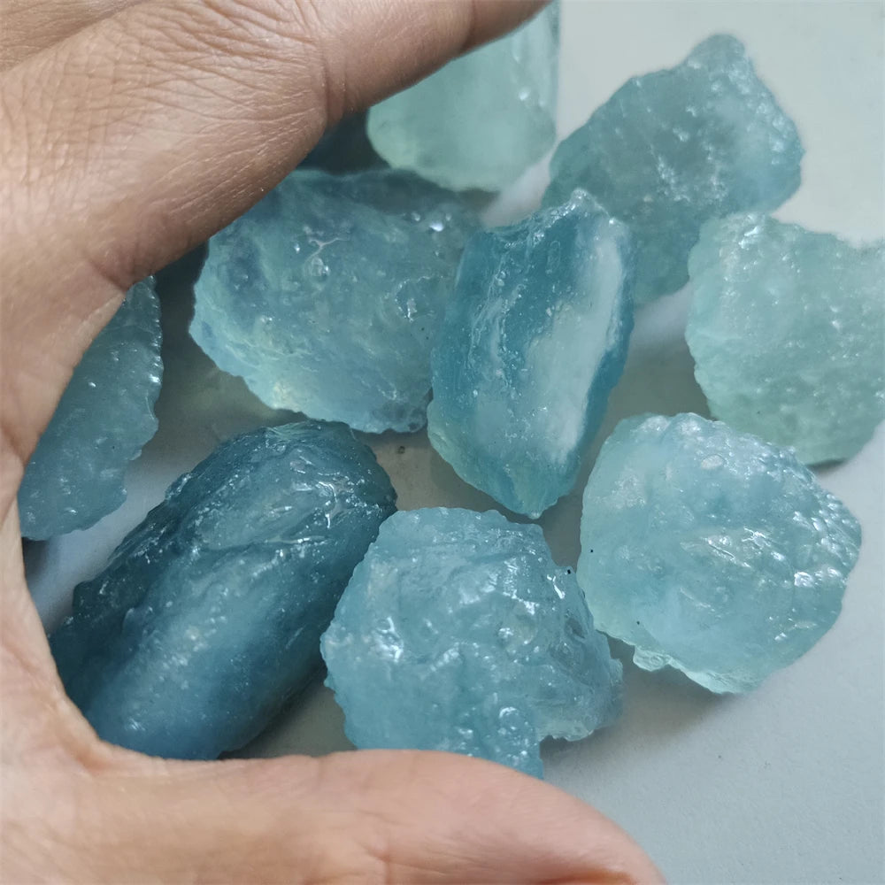 Natural Decor Aquamarine Quartz Beryl Gemstone Crystal Stone Mineral