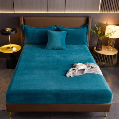 Leorate Velvet Mattress Cover