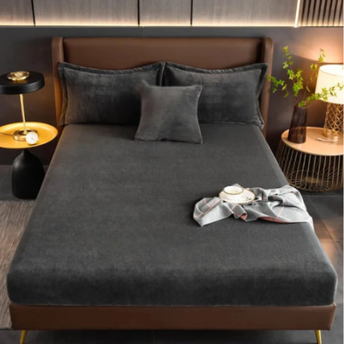 Leorate Velvet Mattress Cover