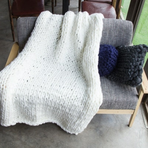 100% Acrylic Hand Chunky Knitted Blanket