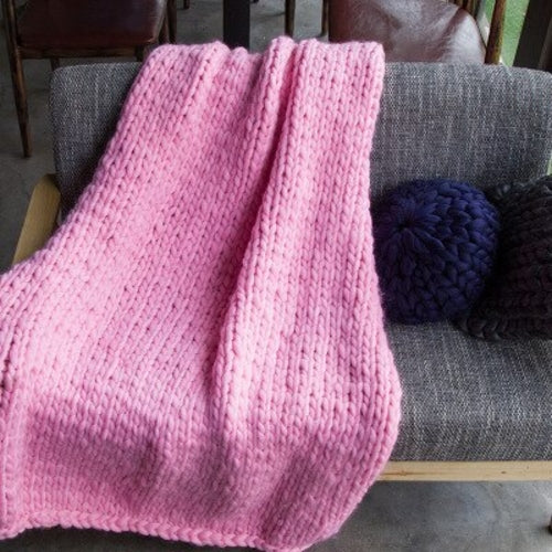 100% Acrylic Hand Chunky Knitted Blanket