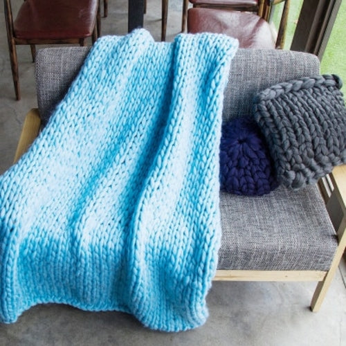 100% Acrylic Hand Chunky Knitted Blanket