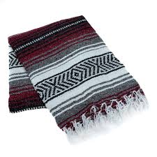 Yoga Studio handwoven classic Falsa Mexican blanket