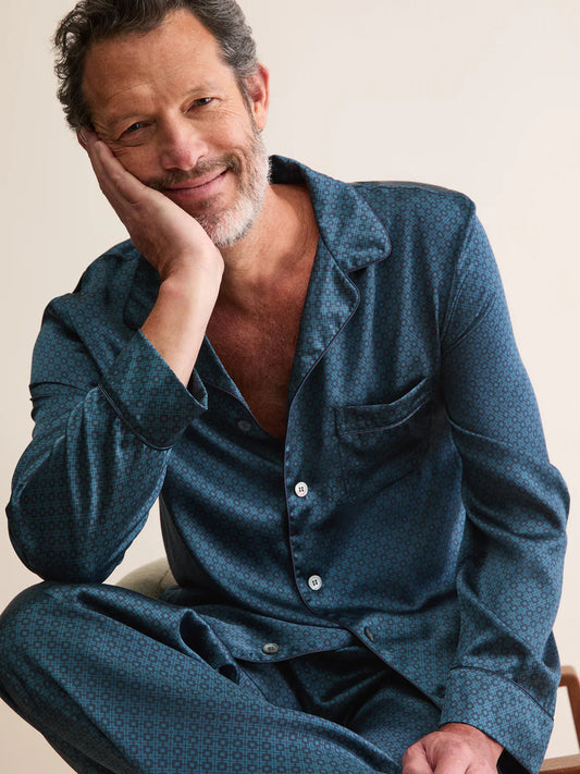 Stylish Men's Silk Pajamas: Refined Ease & Comfort