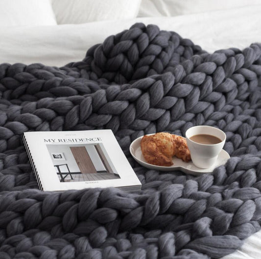 100% Acrylic Hand Chunky Knitted Blanket